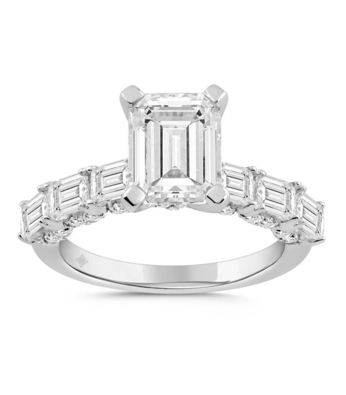 LADIES RING 4 1/2CT ROUND/EMERALD DIAMOND 14K WHITE GOLD (CENTER STONE EMERALD DIAMOND 3.00CT)