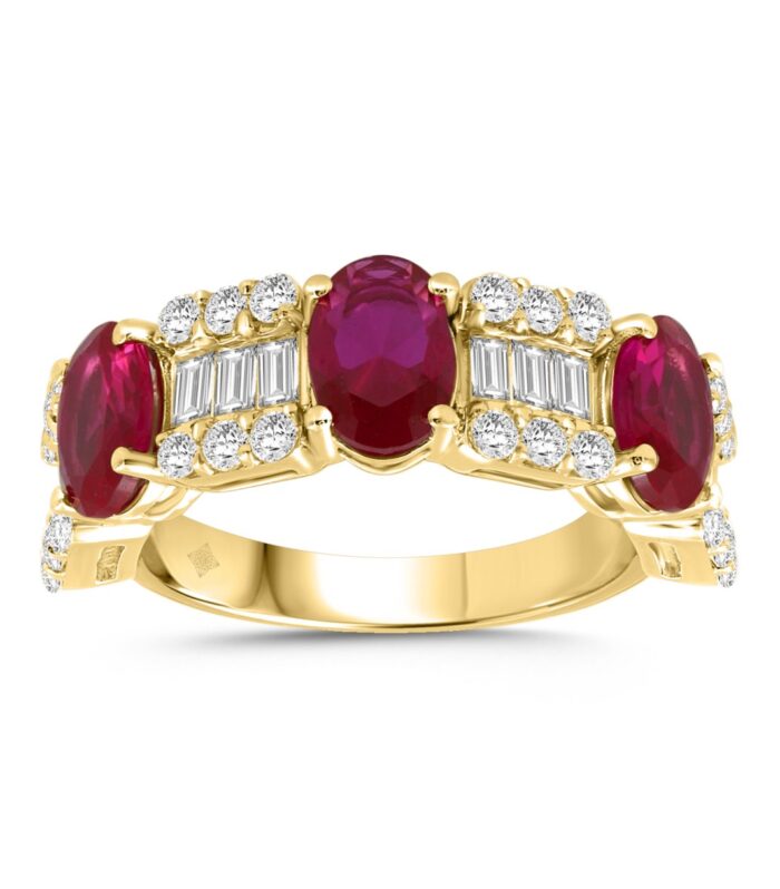 LADIES BAND 1CT ROUND/BAGUETTE/OVAL DIAMOND 14K YELLOW GOLD (CENTER STONE OVAL DIAMOND 2CT )