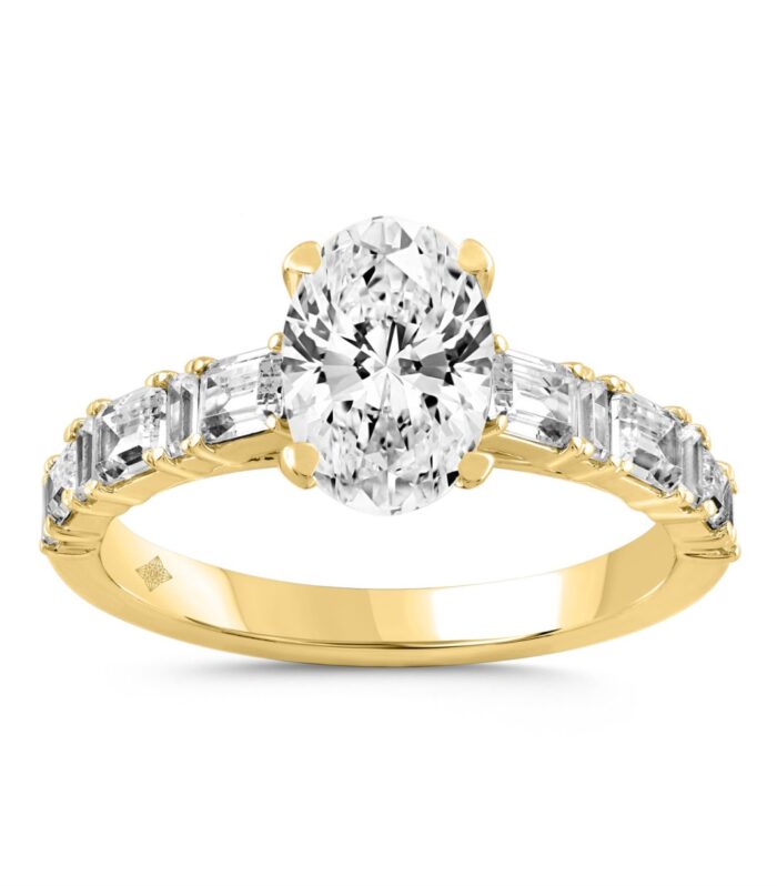 LADIES RING 3.00CT OVAL/BAGUETTE/EMERALD DIAMOND 14K YELLOW GOLD (CENTER STONE OVAL DIAMOND 2.00CT)